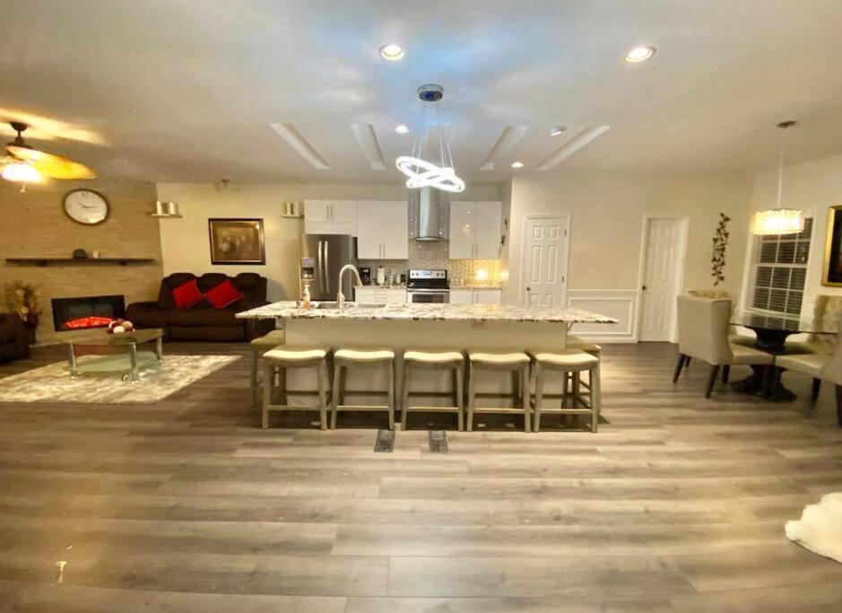 New Modern House?A Mins To Hwy I-85, 316 Βίλα Lawrenceville Εξωτερικό φωτογραφία